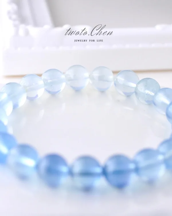 嚴選單品｜漸變海藍寶 ：藏進礦石裡的深邃海洋