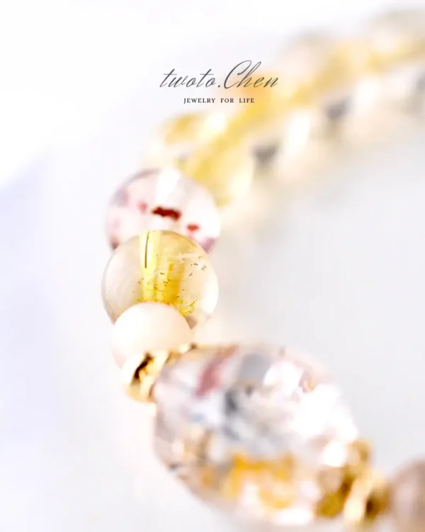 日曦微金｜讓氣色更明亮，也讓美好更靠近的一抹柔光