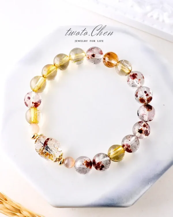 日曦微金｜讓氣色更明亮，也讓美好更靠近的一抹柔光