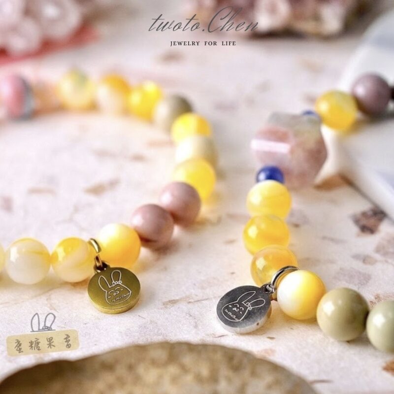 典藏原創｜蜜糖果香：小朋友的純粹光彩｜黃金貝 x 阿拉善 x 櫻花瑪瑙