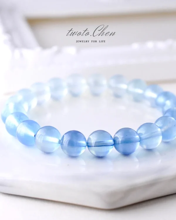 嚴選單品｜漸變海藍寶 ：藏進礦石裡的深邃海洋