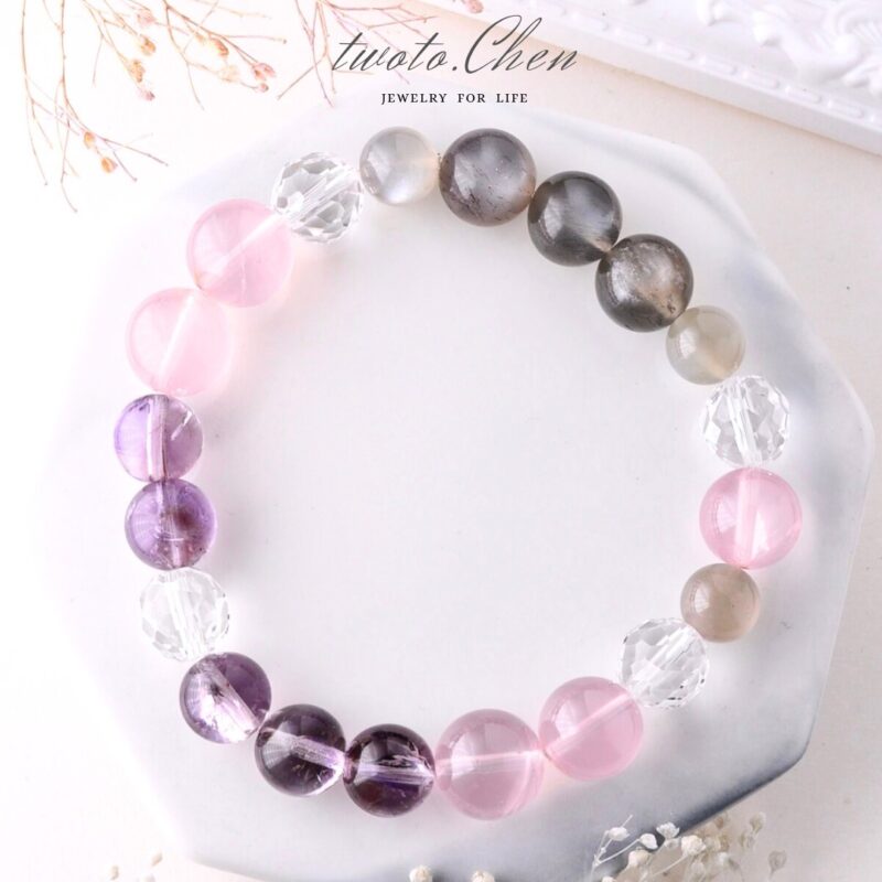 曦光守護 ：以溫柔為盾，以智慧為光 —— 照亮內在的層次之美