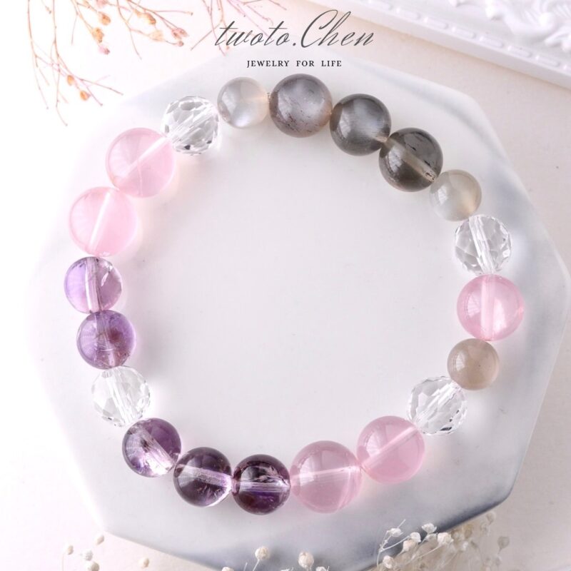 曦光守護 ：以溫柔為盾，以智慧為光 —— 照亮內在的層次之美