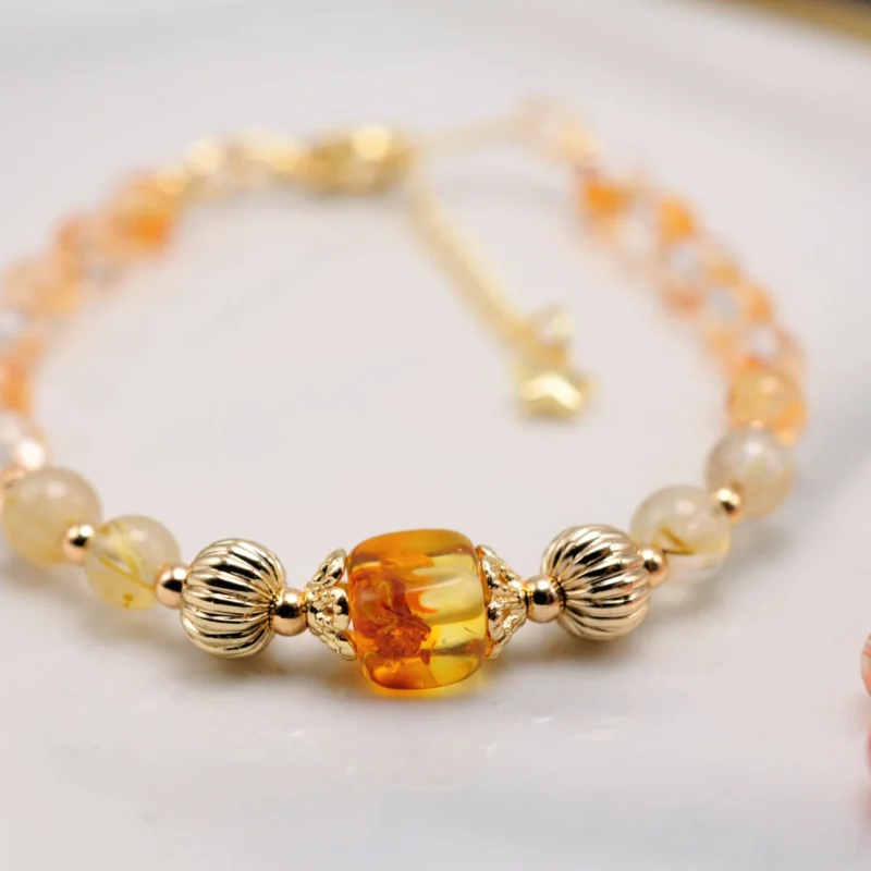 復古系列｜典睛黃膠：專注事業與內在定力｜花珀 x 黃膠花 x 鈦晶