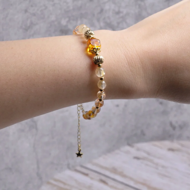 復古系列｜典睛黃膠：專注事業與內在定力｜花珀 x 黃膠花 x 鈦晶