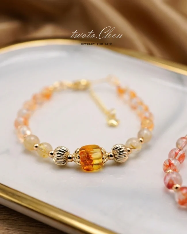 復古系列｜典睛黃膠：專注事業與內在定力｜花珀 x 黃膠花 x 鈦晶