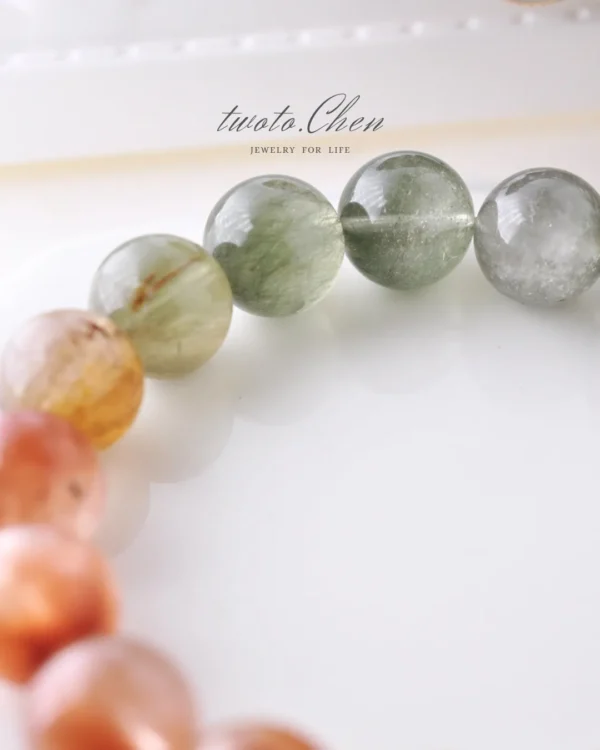 嚴選單品 | 彩兔毛水晶手鍊：織就日常的溫潤光譜