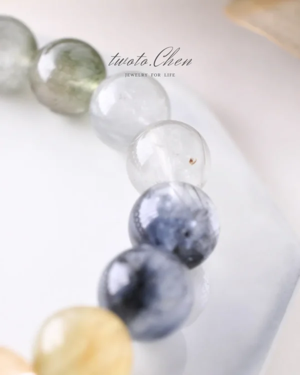 嚴選單品 | 彩兔毛水晶手鍊：織就日常的溫潤光譜