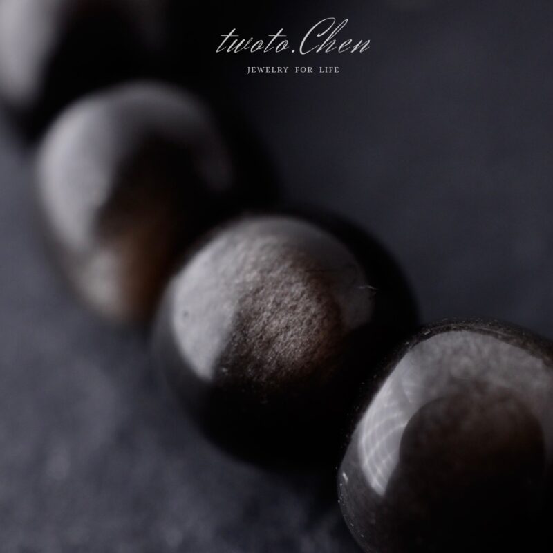 嚴選單品 | 銀曜石 靜謐深邃的守護之光 特寫2